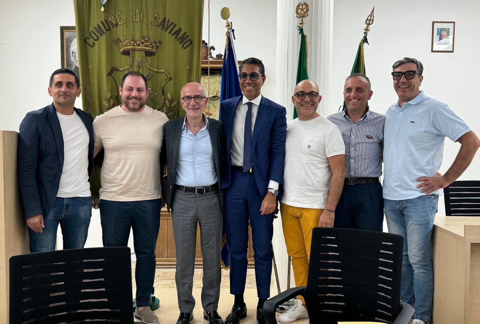 Cda della Fondazione Carnevale di Saviano con il sindaco Vincenzo Simonelli
