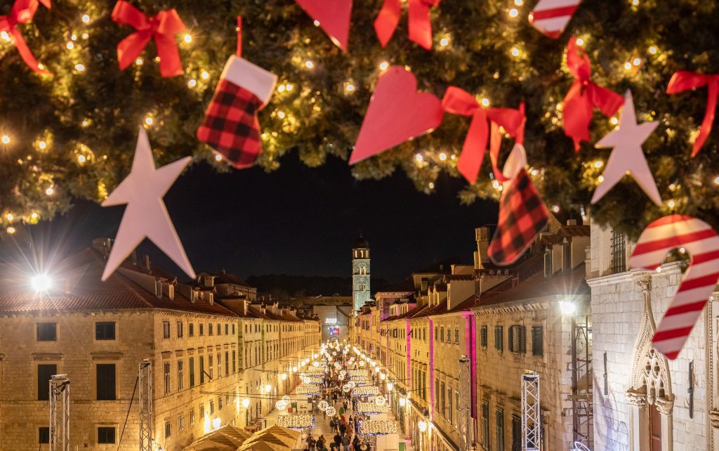 Dubrovnik Winter Festival by Grgo Jelavic