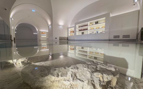 Napoli, Palazzo Reale: inaugurati gli spazi dedicati al bookshop 5 PHOTO 2024 12 13 14 09 10 7