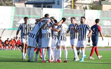 Quarto Nola foto Tulino