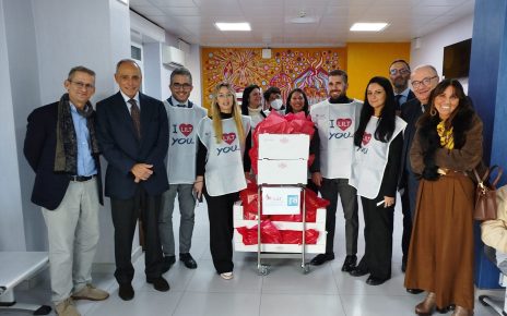 Napoli, solidarietà: si rinnova al Pascale la festa degli auguri della LILT 4 lilt festa auguri 01