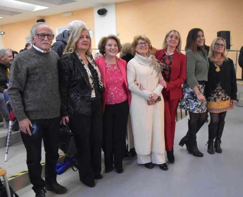 Baiano, Adelina Mauro sul podio della III Edizione del Premio “Gli Indimenticabili” con Il viaggio dell’amore 4 472918993 961946805852010 554656482965912096 n