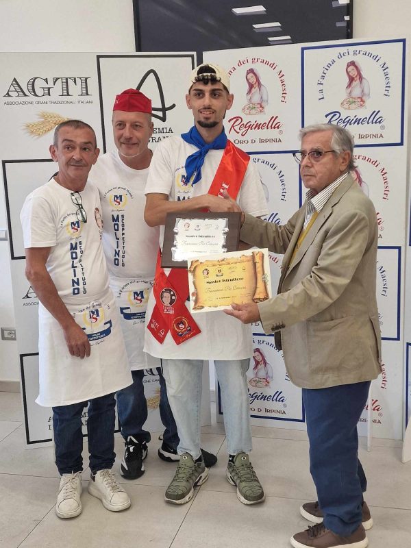 San Salvatore Telesino, Francesco Pio Comune: il giovane talento della pizza che conquista il mondo 4 473064441 914921217515815 1415100769806893042 n