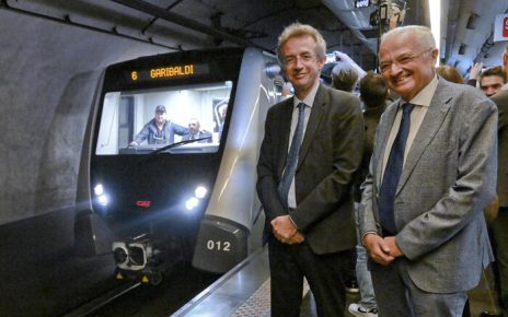 Napoli e Città Metropolitana puntano a una rivoluzione del trasporto pubblico: presentati progetti per 2,5 miliardi di euro 3 832763a974a6680483c02f1d780c3991