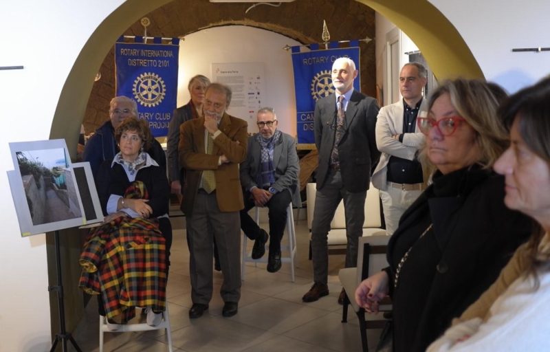 Rotary, mostra fotografica per valorizzare “Terra Murata” di Procida 2 ARCO MOSTRA