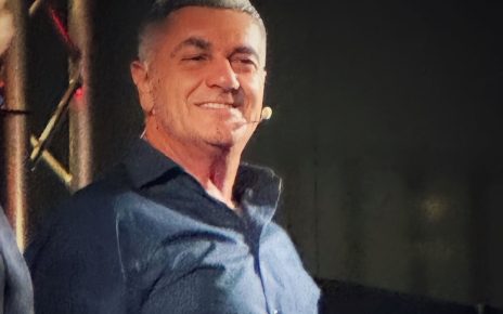 Salerno, "La bella vita" di Simone Schettino: al Teatro delle Arti il nuovo show dell'artista 4 SIMONE SCHETTINO 1