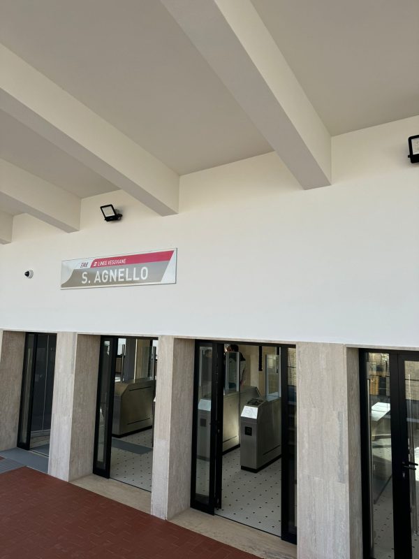 Campania, Eav: si alzano i veli sulla nuova stazione della vesuviana 2 Sant Agnello 220125 6