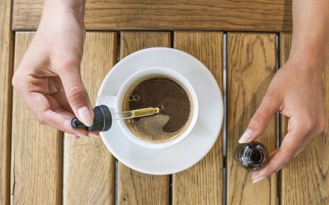 CBD: il rimedio naturale che sta conquistando tutti 4 cbd oil 5358409 640