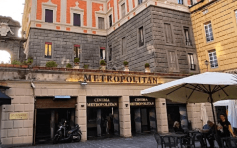 Campania, Metropolitan. Nappi (Lega): "Continua "sacco" di Napoli operato da Intesa Sanpaolo" 3 cinema metropolitan