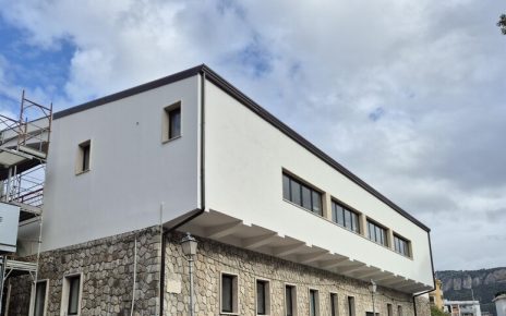 Sant'Agnello, Eav: terminato intervento di ristrutturazione del fabbricato viaggiatori della stazione della linea ferroviaria Napoli-Sorrento 4 d72464c5760a689c0b3d86b946071e31