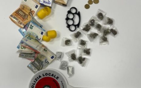 pomigliano sequestro pusher