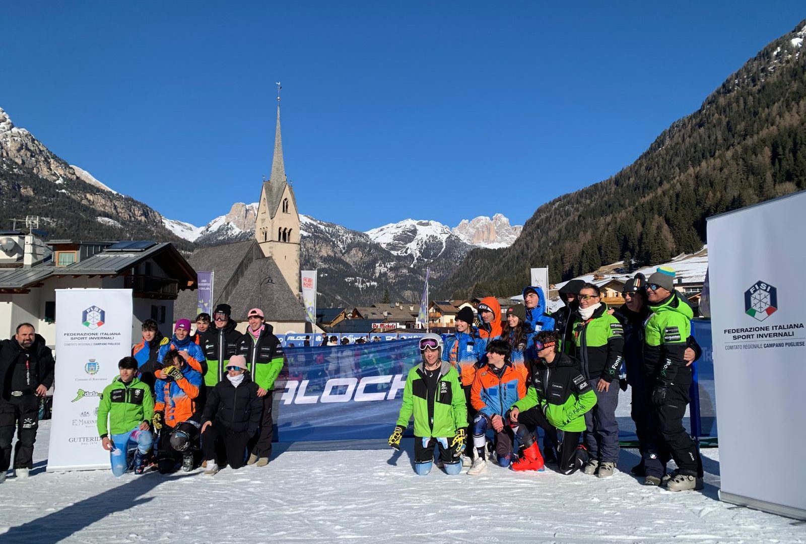 squadra CAM PUG in val di Fassa