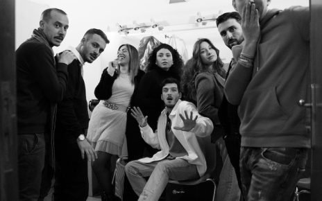 Napoli, "Click 2.0": da Ciro a Emanuel Ceruti, il passaggio generazionale della commedia teatrale va in scena al Teatro Cilea 7 vico alleria