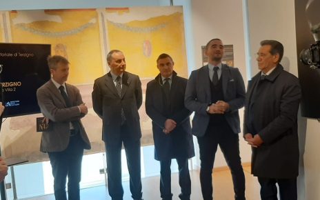 Terzigno, inaugurazione del nuovo spazio espositivo del MATT: “Il Tesoro di Terzigno. Ori e argenti della Villa 2" 7 1 Conferenza stampa 1mod