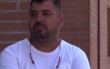 Arcella, il dramma di don Florin Cipca sospeso dopo la denuncia: "Sono un alcolista, chiedo scusa a tutti" 3 Don Florin Cipca3A il parrocomod