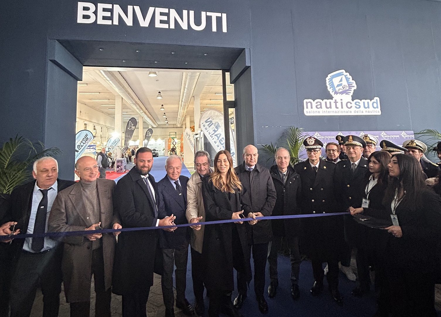 TAGLIO NASTRO 1