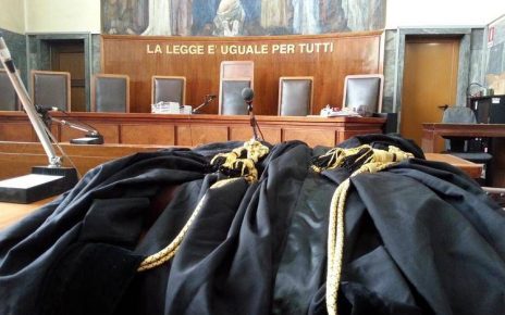 Sciopero ANM, Rastrelli (FDI): "E' sollevazione di arroccamento corporativo" 3 aula di tribunale vuota