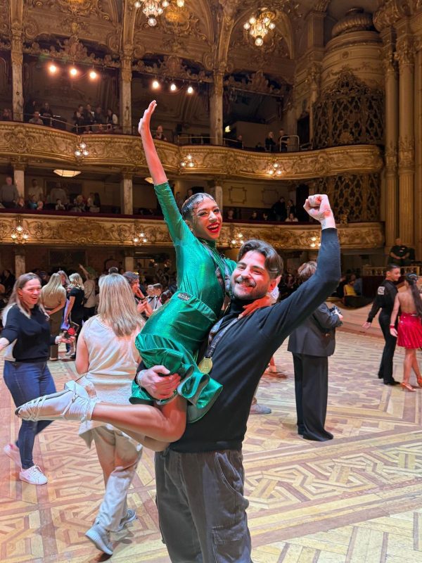 Danza azzurra trionfa a Blackpool: i giovani talenti italiani conquistano The All England 6 blackpool.6