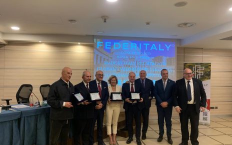 Congresso Federitaly. Verdone: "Maggiore attenzione alle micro e piccole imprese che rendono il Made in Italy il biglietto da visita dell'Italia" 5 foto imprenditori congresso Federitaly