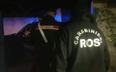 Giugliano in Campania, amministrazione condizionata dal clan Mallardo: 25 arresti 6 ros carabinieri