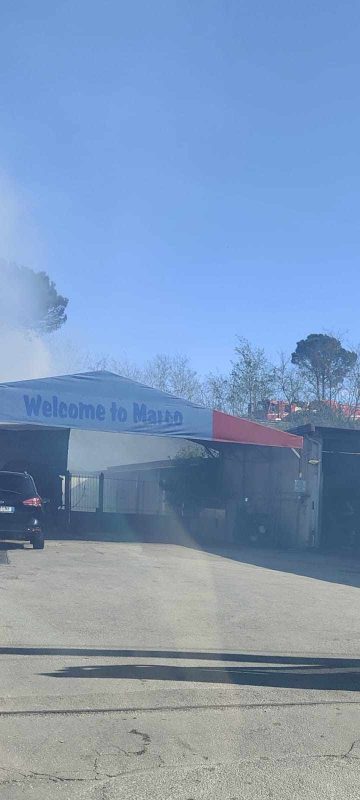 Marigliano, camion prende fuoco: traffico in tilt e paura vicino alle abitazioni 4 483740359 1711402473130458 5526896055263247891 n