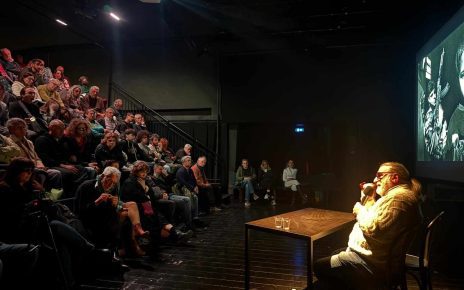Napoli, sold out a Sala Assoli- Moscato per la mostra “Gli occhi della Palestina” di Francesco Cito 3 484724299 519624294522594 7672424615827813766 n