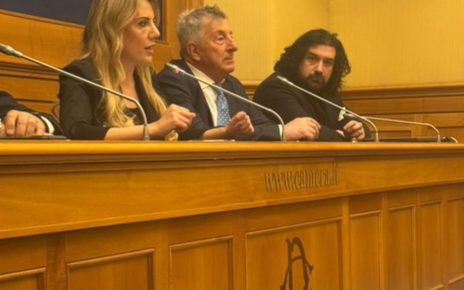Caso Pozzi, conferenza stampa alla Camera dei Deputati. Maritato: "Verità e giustizia per Gianmarco" 3 Caso Pozzimod