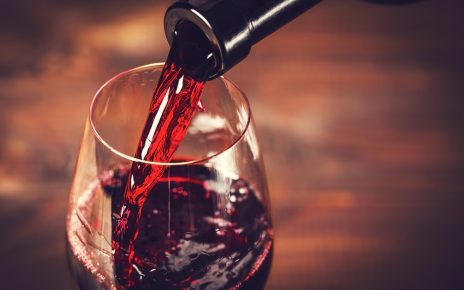 Vino, per i distributori: "Fine guerra in Ucraina aumenterebbe export del 20%" 5 vino rosso orig