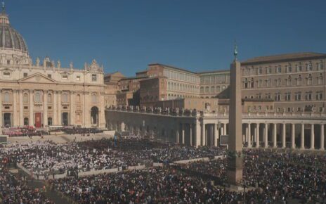 Funerali Papa Francesco, Borrelli (Avs) con la delegazione parlamentare ai funerali del Santo Padre "Momento di grande intensità. Francesco grande esempio per la pace, l'uguaglianza e l'ambiente" 3 223fdeb1 9988 4112 904c 3a7556bb6c0a