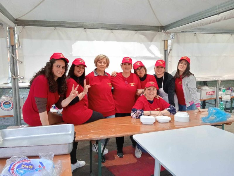 Scisciano profuma di tradizione, “’A Purpetta d’a Nonna”: in arrivo l’ottava Sagra della polpetta napoletana 3 482739059 4030031487242803 8595094517202829255 n