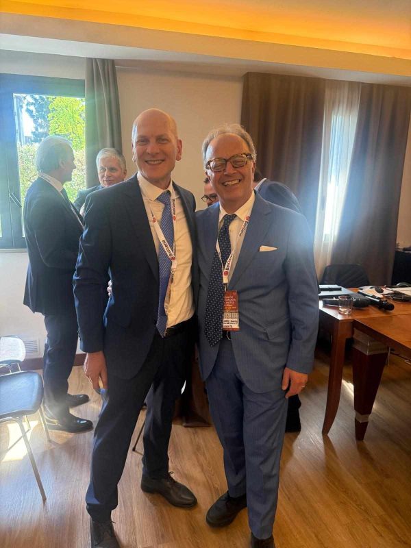 Caserta, Primo Convegno di Ematologia: un consesso scientifico di altissimo profilo per tracciare un futuro di successo nelle cure della leucemia 4 487286925 9012057035564689 839616056173493673 n