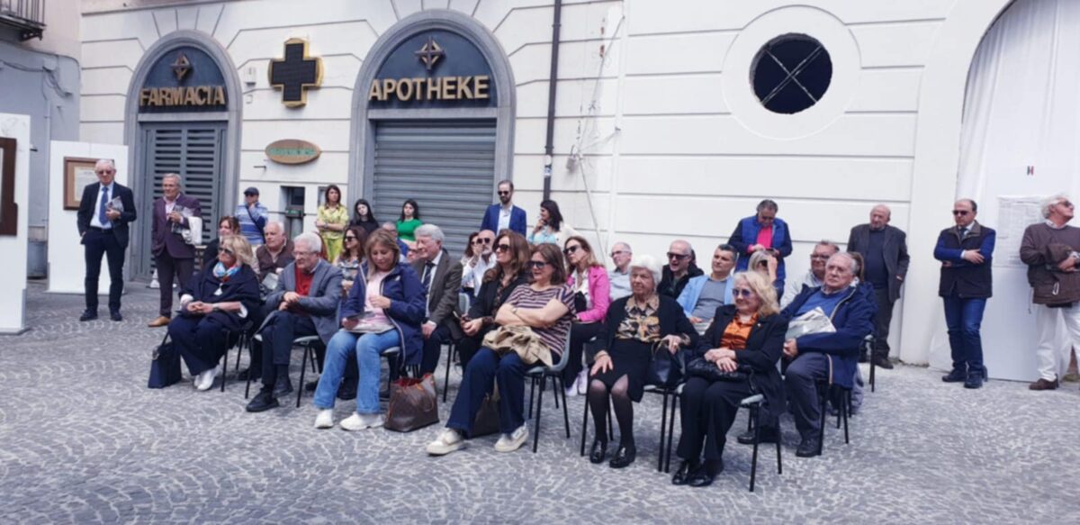 Palma Campania, Piazzetta Ferrari: il passato rivive tra libri, un diorama e racconti di comunità 4 6bc0a415 9238 485d 83b1 278591433146 scaled