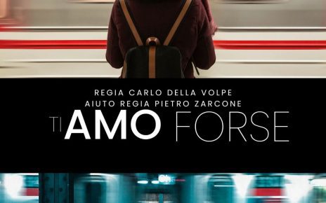 “Ti amo forse”, il nuovo lavoro del regista napoletano Carlo Della Volpe 9 Immagine WhatsApp 2025 04 09 ore 20.16.09 4090af77
