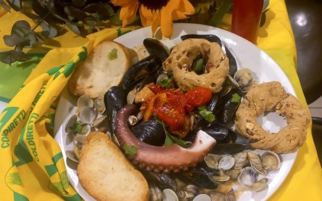 Campania, verso Pasqua con pesce e cozze italiane in tavola. Coldiretti: "Attenzione alle etichette" 7 La Zuppa di Cozze