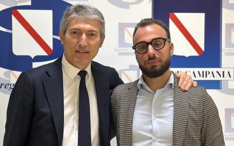 Campania, Petrillo aderisce a Italia Viva. L'annuncio nel corso dibattito "La Giovane Politica" 5 WhatsApp Image 2025 04 16 at 10.53.14