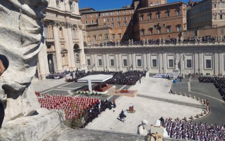 IL PUNTO - Papa Francesco, amore senza confini 5 adrianopapa