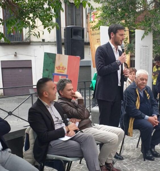 Palma Campania, Piazzetta Ferrari: il passato rivive tra libri, un diorama e racconti di comunità 8 dedee80f 96ae 4281 bda9 728c457ff3c5