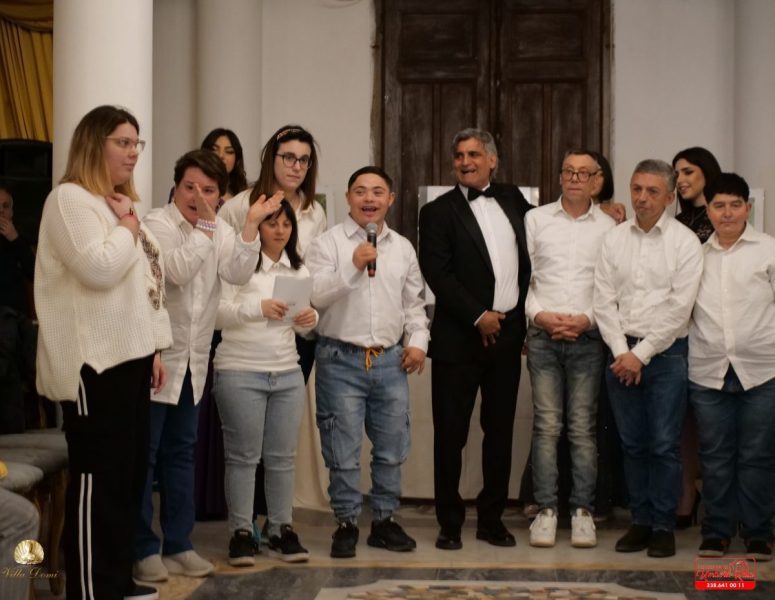 Napoli, boom di presenze al "Party del Sorriso": i ragazzi speciali protagonisti della Pasqua Sociale festeggiano il compleanno di Angelo Iannelli 10 iannix2 scaled