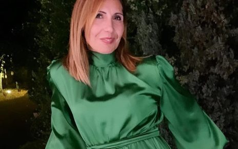 Marigliano al voto, "PER Marigliano" presenta Pina Amato: avvocato, madre, candidata capolista 3 pinaamato1