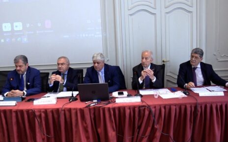 Enti locali, Palomba (Viminale): "Fenomeni dissesto finanziario soprattutto al Sud e nei comuni piccoli" 4 Odcec Napoli da sinistra Di Russo Palomba Cecere Turi e Vennerimod