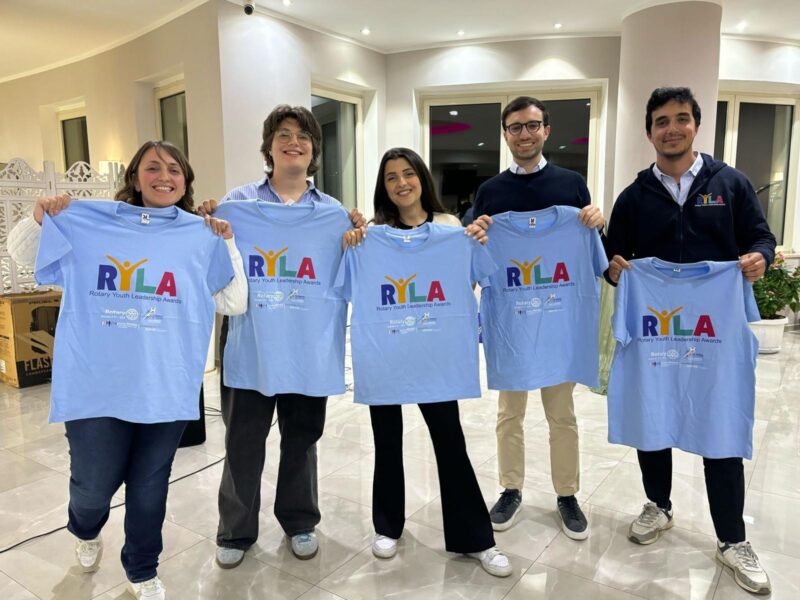 Il Rotary forma i giovani rotaractiani della Campania per le future leadership 3 PHOTO 2025 05 23 17 25 22