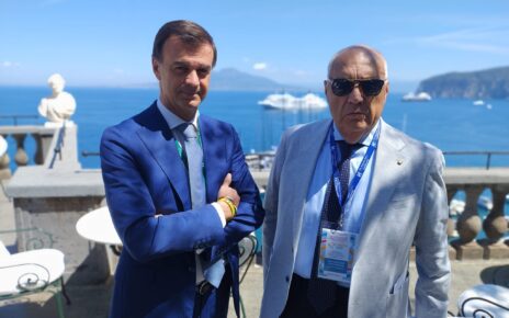 Campania, il presidente di Coldiretti Ettore Prandini a Sorrento per il forum internazionale Verso Sud: l'agricoltura come strumento di cooperazione e sviluppo 6 Prandini e Loffreda