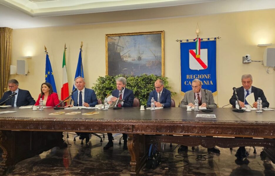 Tavolo presentazione Premio Cimitile 2025mod scaled