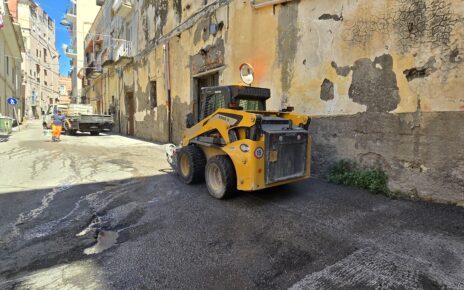 Torre Annunziata, restyling strade: al via i lavori 4 lavoritorre1