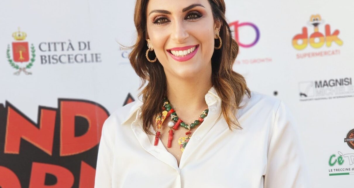 Anna Petta Sindacamod