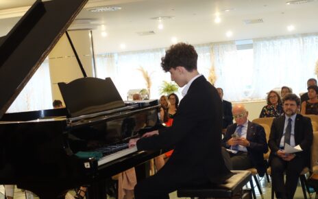 Campania, emozioni al concorso pianistico “Bruno Lapiccirella” del Rotary Campi Flegrei 11 DSC00260 r