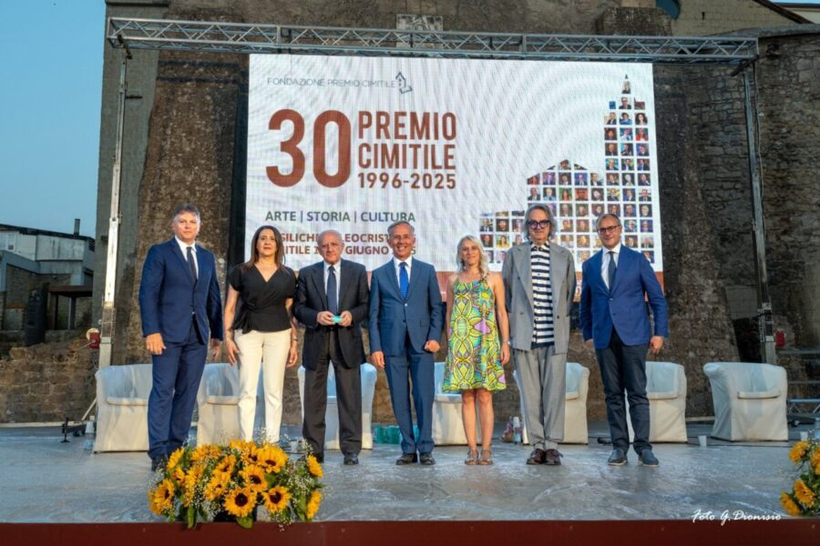 Campania, al via la XXX Edizione del Premio Cimitile 2025 6 WhatsApp Image 2025 06 15 at 11.42.48 4 2 scaled