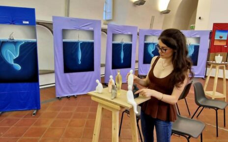 Lauro Festival 2025: l’anima sensibile di Gioia Caliendo tra pittura e scultura 8 a8393157 8683 41f5 b677 5b5aceaa2c14