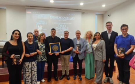Nola, Emozioni in Musica: L’Associazione Culturale Passepartout e Alessandro Daniele "Premio Candelaio 2025" 5 candelaio1