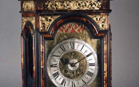 Napoli, mecenati per il Palazzo Reale e Villa Pignatelli 6 orologio da camino